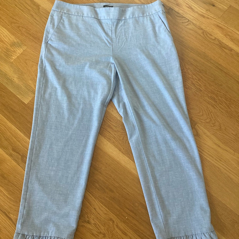 LOFT Linen Capri Pants with ruffle hem, Light Blue, Sz. 12